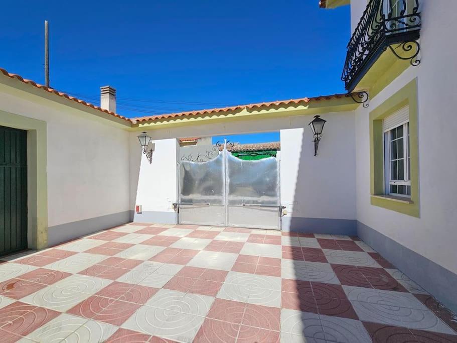 Fuentiduena de Tajo La Casa Del Arbolヴィラ エクステリア 写真